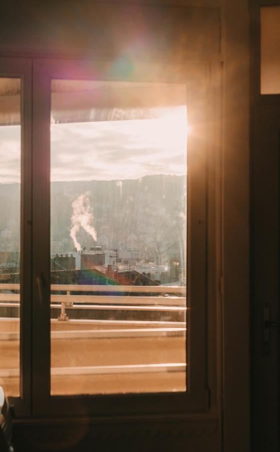 Bel Appartement Avec Cachet Pour 6 ブザンソン エクステリア 写真
