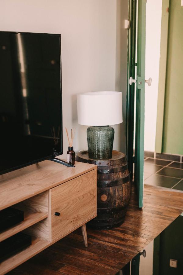Bel Appartement Avec Cachet Pour 6 ブザンソン エクステリア 写真